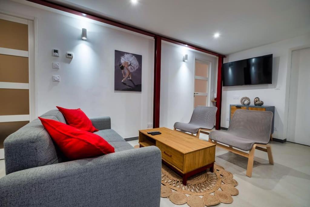 L'Industriel - Parking Prive Apartment Reims Exterior photo